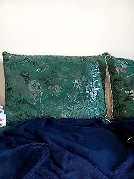 anal bitch9 online show from April 2026 07:34:01 AM