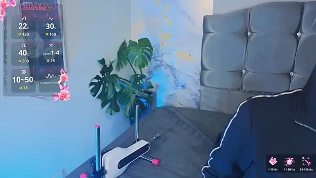 Snapshot of Angel_Medussa chatting on June 2026 08:13:01 PM Angel Medussa online show from June 2026 08:13:01 PM