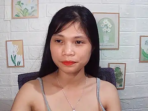 -Lucie-e online show from May 2026 07:26:02 AM