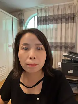 lisha521 online show from June 2026 06:18:02 AM