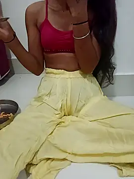 Riya rani7 online show from April 2026 11:39:02 PM