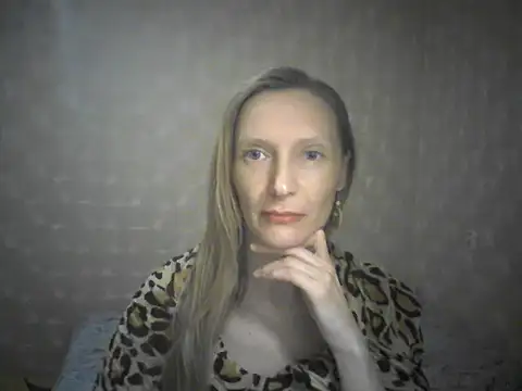 LunaBelle8 online show from April 2026 07:07:02 PM