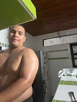 Patricio 02 online show from June 2026 01:58:01 AM