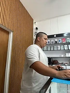 Patricio 02 online show from June 2026 08:12:02 PM