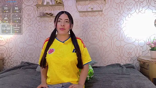 Maggiee 1 online show from June 2026 07:17:01 PM