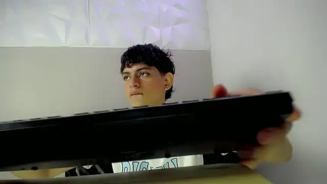 Yosepp cum online show from May 2026 03:33:01 AM