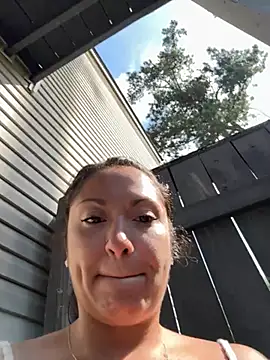 yummymommie7 online show from May 2026 02:45:01 PM