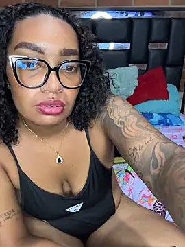  Piel Canela online show from May 2026 02:06:01 AM