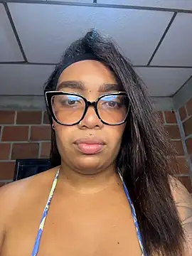 Snapshot of _Piel_Canela chatting on July 2026 01:11:01 AM Piel Canela online show from July 2026 01:11:01 AM