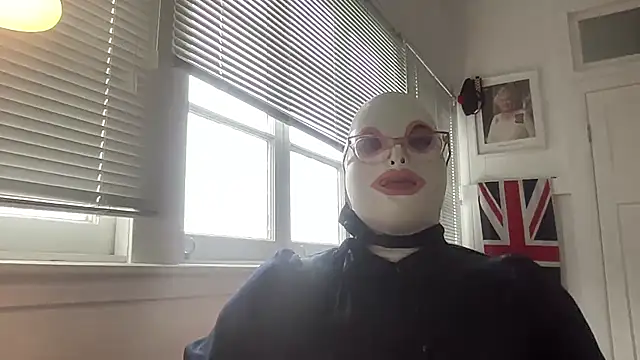 Paramariborubber online show from May 2026 01:47:02 AM