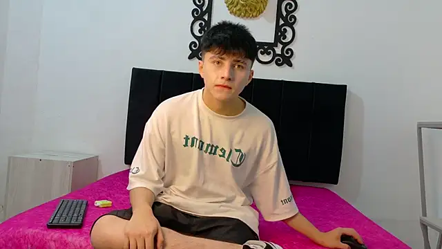 LunayDream online show from July 2026 11:58:02 AM