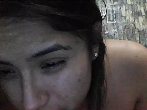 ZIA NOIR online show from April 2026 12:17:01 AM