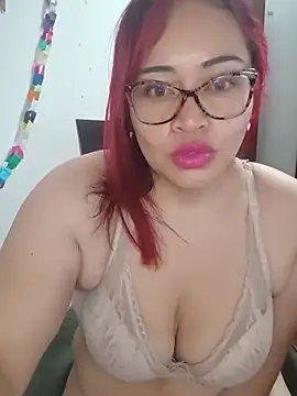 Snapshot of Amaranta-Luque chatting on July 2026 08:26:02 PM Amaranta-Luque online show from July 2026 08:26:02 PM