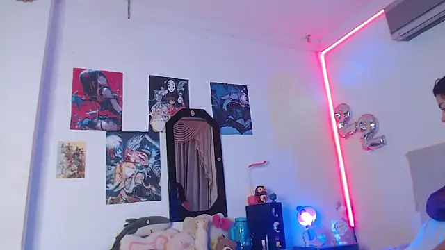 Mia Tylor01 online show from April 2026 09:49:02 PM