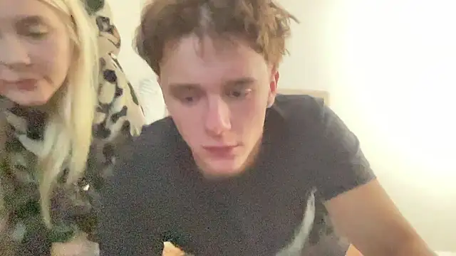 SofiaNLukaBabe online show from May 2026 11:01:04 PM