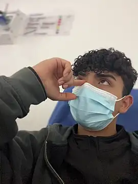 Nicksyto  online show from April 2026 12:02:02 AM