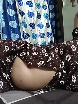 Snapshot of Dimpletelugu chatting on July 2026 08:18:02 AM Dimpletelugu online show from July 2026 08:18:02 AM