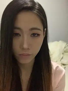 Veil-00 online show from June 2026 05:52:01 PM