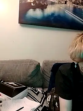 CamsWRLD online show from April 2026 09:15:02 AM