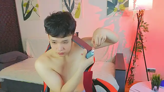 icexoxo2 online show from April 2026 06:27:02 PM