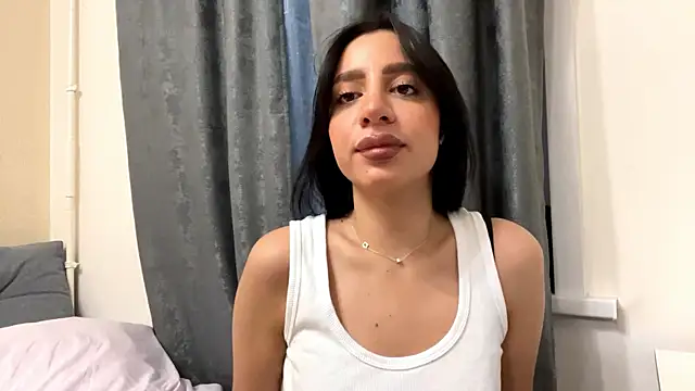 AngellaBarbini online show from June 2026 04:18:01 PM