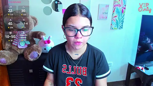 angelina 77 online show from May 2026 03:54:01 PM