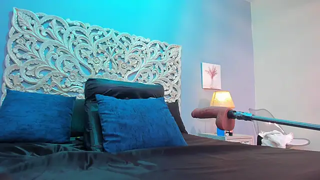 Sabrinna fox online show from June 2026 12:32:02 AM