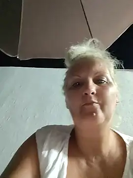 Divineblond online show from July 2026 08:55:02 PM