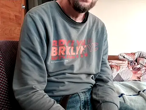 horny800 online show from May 2026 04:47:02 PM
