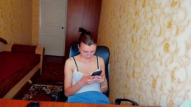 MilaShka29 online show from June 2026 10:19:01 AM