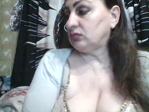 LoaqLovew online show from May 2026 09:37:01 AM