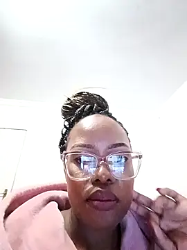 ZaraVex online show from April 2026 08:44:01 PM