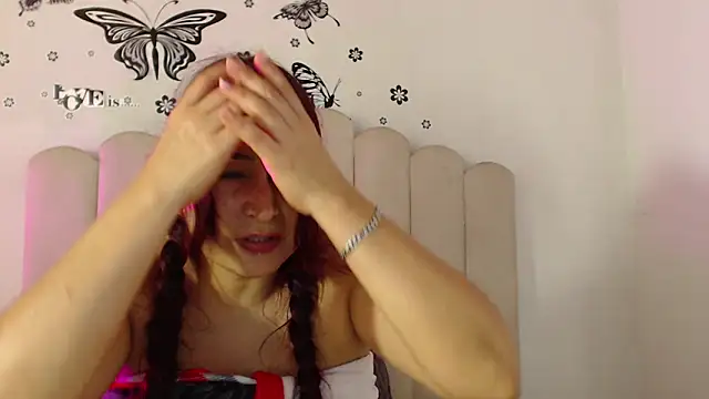 ArtemisaFoxx online show from April 2026 02:22:02 PM