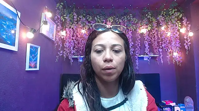 monik299 online show from May 2026 12:56:02 PM