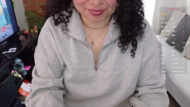 Snapshot of MissBronte chatting on June 2026 03:49:01 PM MissBronte online show from June 2026 03:49:01 PM