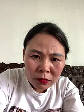 Snapshot of Helen-baby chatting on April 2026 05:38:01 AM Helen-baby online show from April 2026 05:38:01 AM