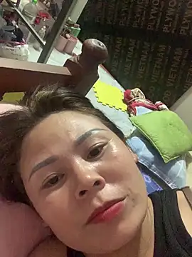 Snapshot of Helen-baby chatting on May 2026 07:06:01 AM Helen-baby online show from May 2026 07:06:01 AM