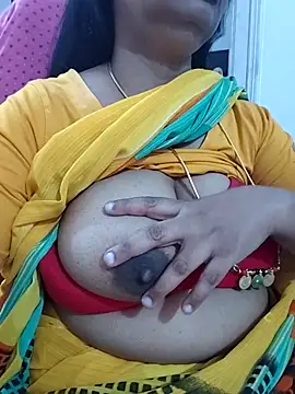 Snapshot of Nayana_456 chatting on June 2026 07:21:02 AM Nayana 456 online show from June 2026 07:21:02 AM