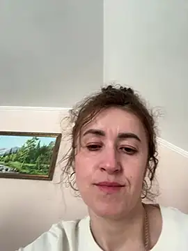 Avokadoo online show from April 2026 03:09:01 PM