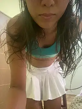 paulinha20230 online show from April 2026 10:24:02 AM