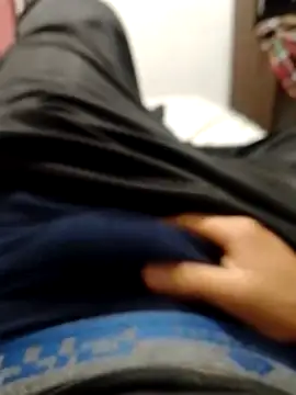 david779119 online show from April 2026 11:40:02 PM