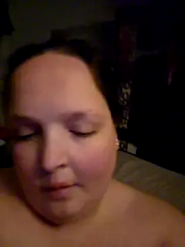 largetits90 online show from April 2026 12:30:02 AM