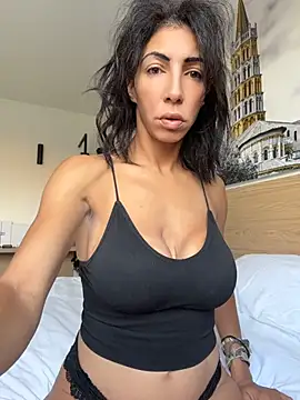 Yasmiinee online show from July 2026 06:16:02 AM