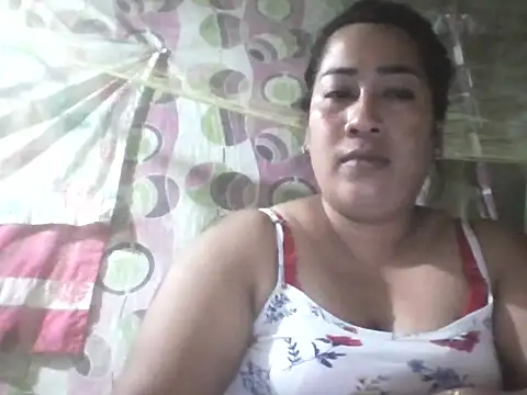 Snapshot of PinayAsh chatting on April 2026 12:32:01 PM PinayAsh online show from April 2026 12:32:01 PM
