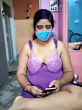 Snapshot of Rulali_44 chatting on June 2026 02:21:01 AM Rulali 44 online show from June 2026 02:21:01 AM