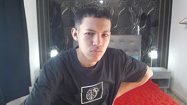 PhillipCox online show from May 2026 12:33:02 PM