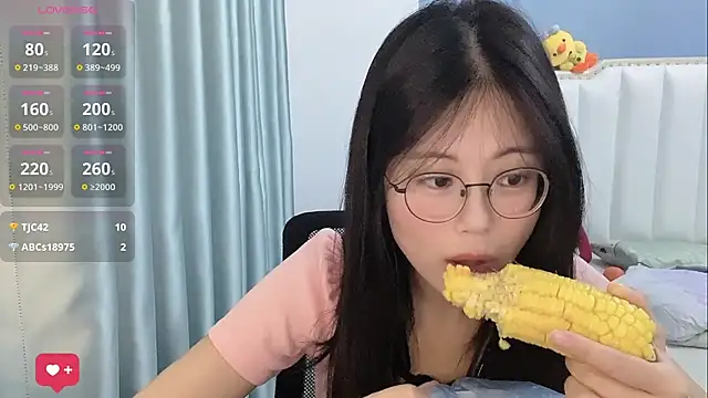 Luna-666 online show from May 2026 08:14:02 PM