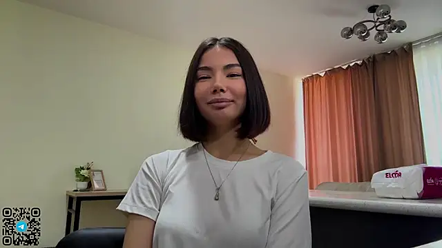 MarylnMonnier online show from April 2026 07:12:02 AM