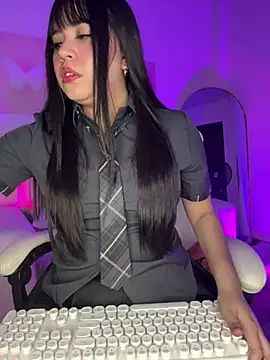 Snapshot of iEmily_ chatting on May 2026 01:55:01 AM iEmily online show from May 2026 01:55:01 AM