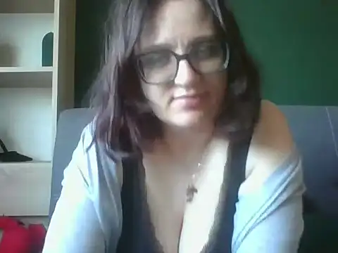 sensual paris online show from April 2026 05:47:02 AM